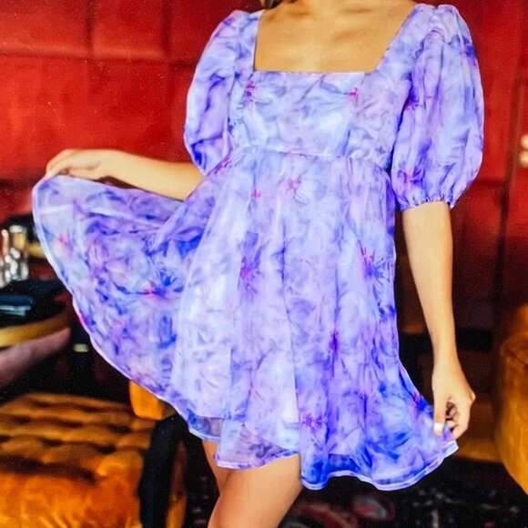 XS Buddy Love Lyla Organza Puffed Babydoll Dress In Ripple Purple - Picture 2 of 4